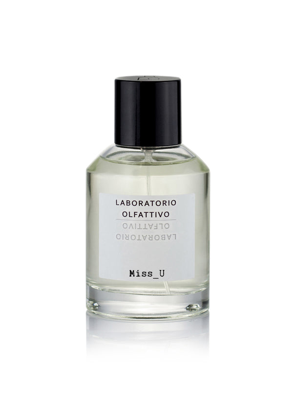 Laboratorio Olfattivo Miss U Fragrance | Scentrique Niche Perfumes